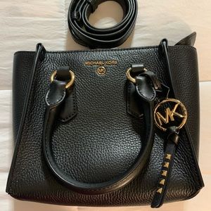 Like New MK Handbag